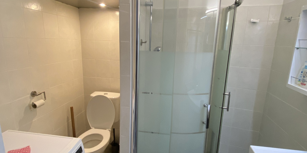 appartement à BORDEAUX (33200)