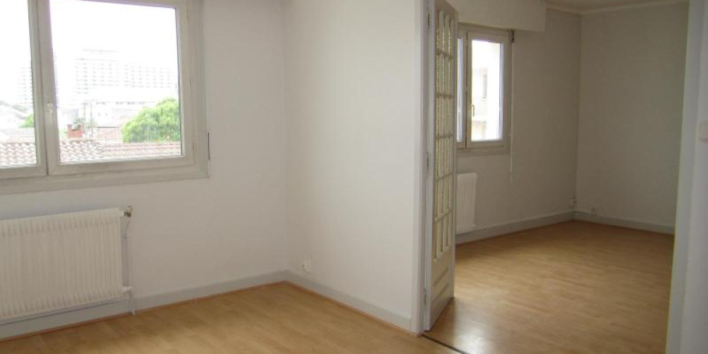 appartement à BORDEAUX (33000)