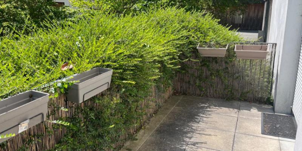 appartement à BORDEAUX (33300)