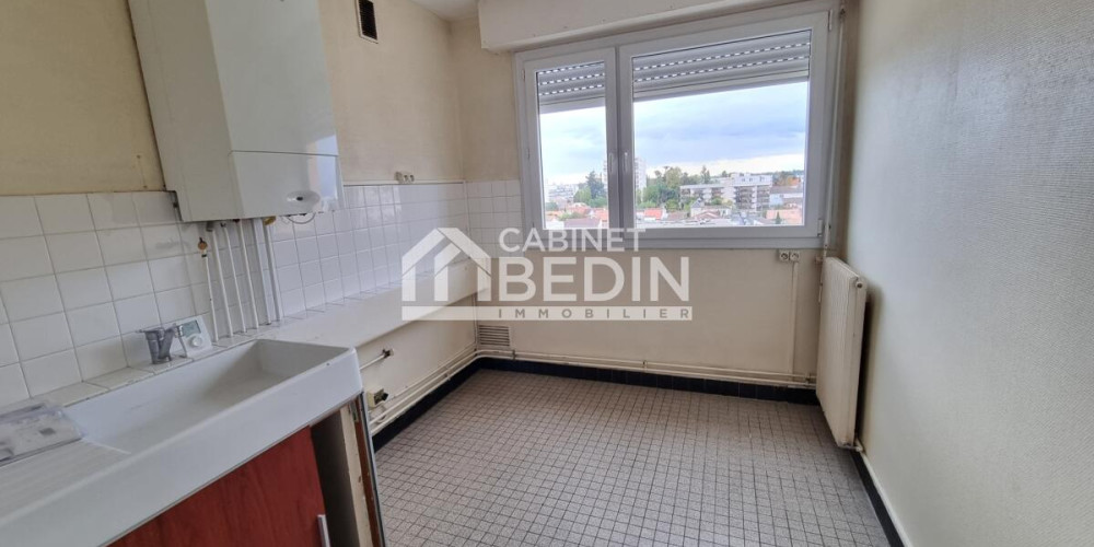 appartement à BORDEAUX (33200)