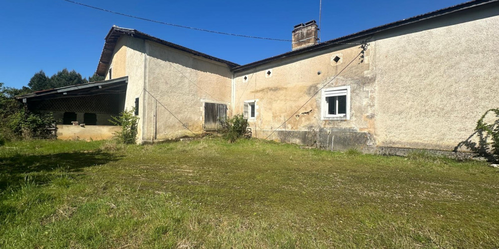 maison à AILLAS (33124)