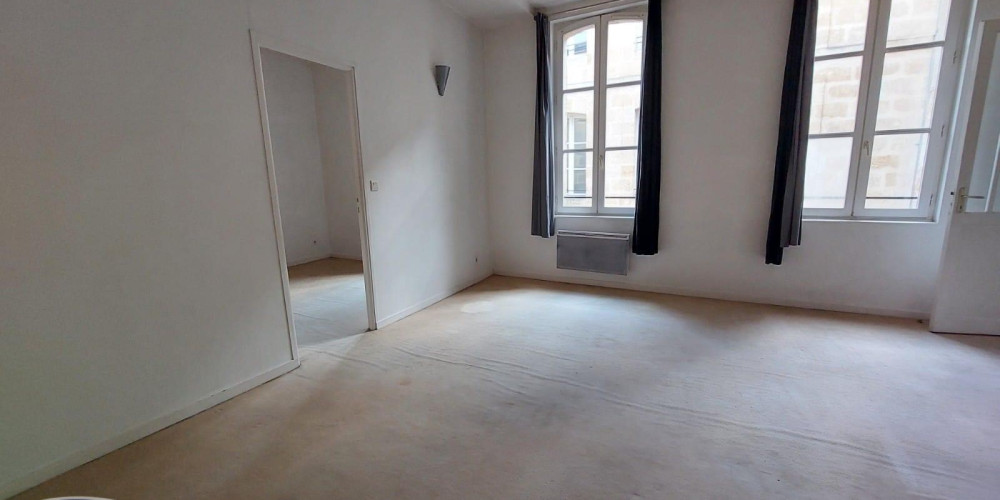 appartement à BORDEAUX (33000)