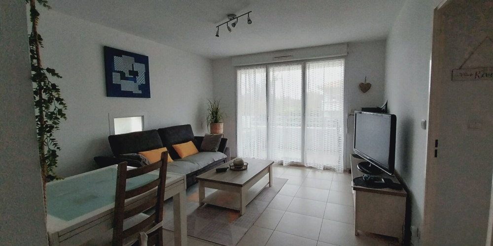 appartement à LA LANDE DE FRONSAC (33240)
