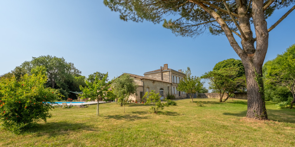 maison à AMBES (33810)