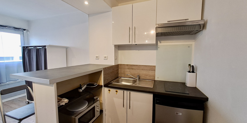 appartement à BORDEAUX (33000)
