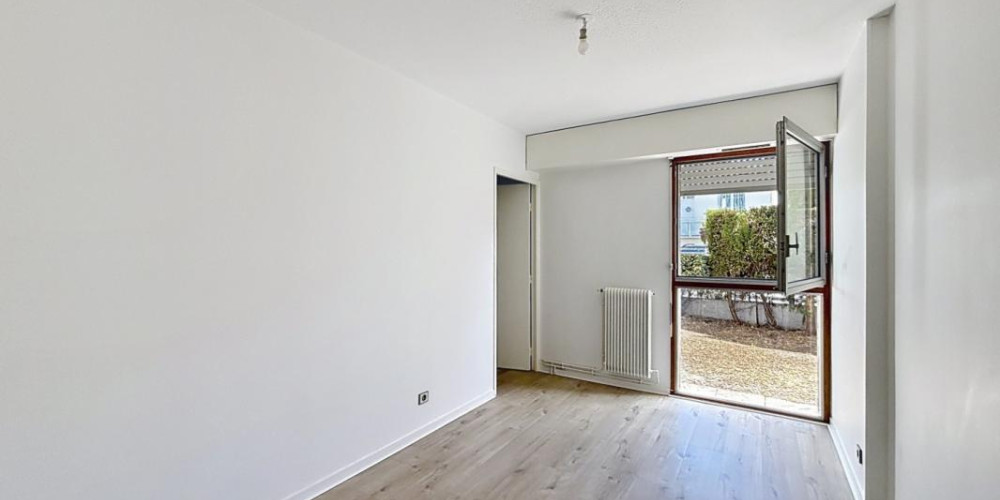 appartement à BORDEAUX (33200)