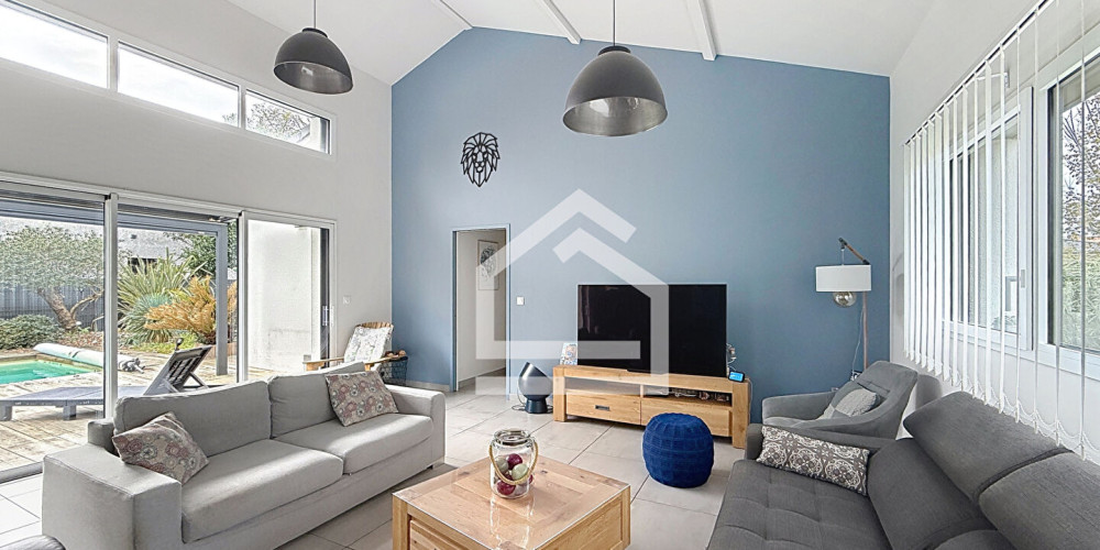 maison à ST AUBIN DE MEDOC (33160)