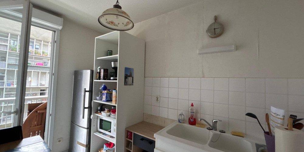 appartement à BORDEAUX (33800)