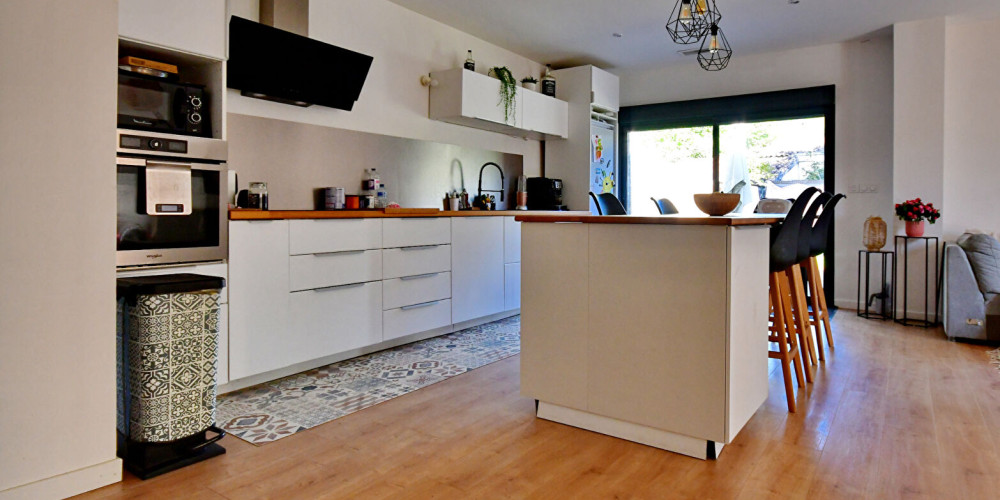 maison à VILLENAVE D ORNON (33140)