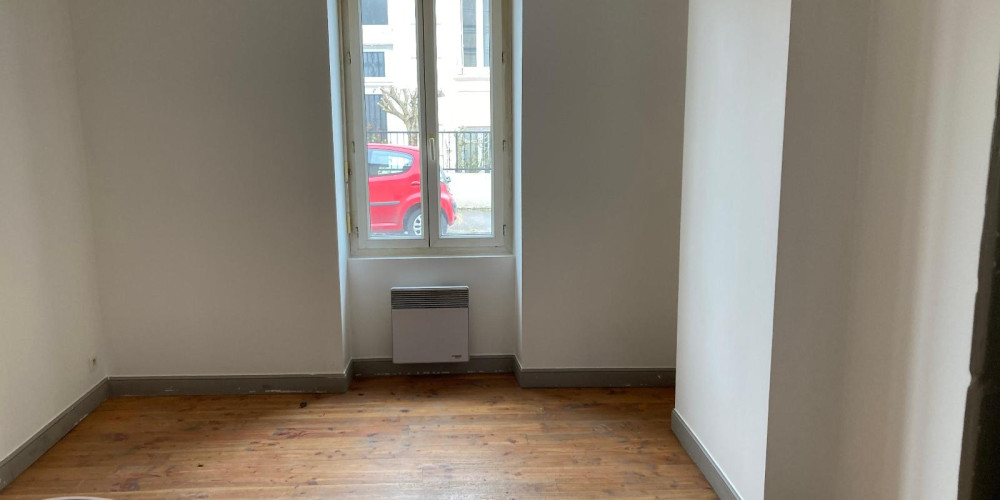 appartement à BORDEAUX (33000)
