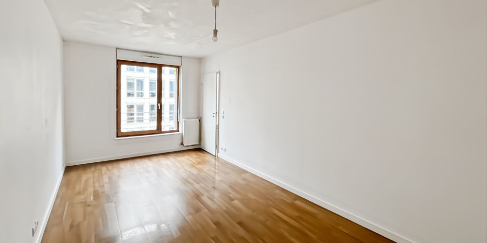 appartement à BORDEAUX (33800)