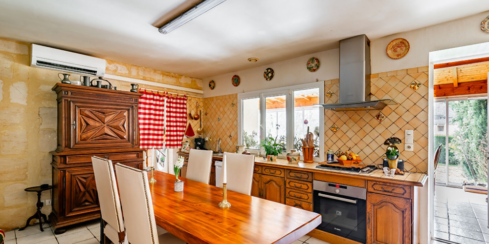 maison à RAUZAN (33420)