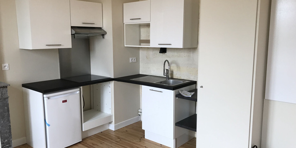appartement à BORDEAUX (33800)