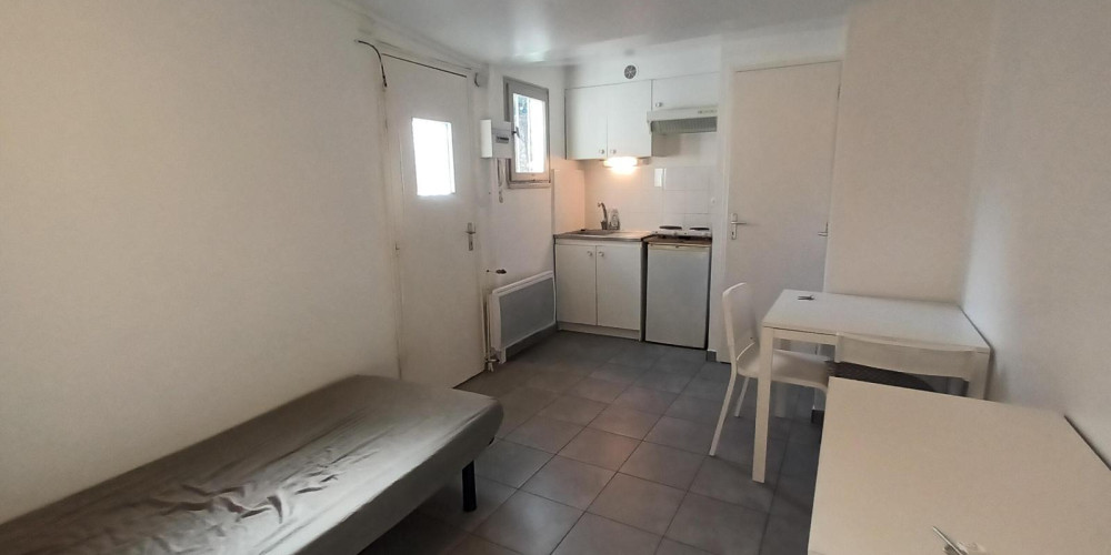 appartement à BORDEAUX (33800)