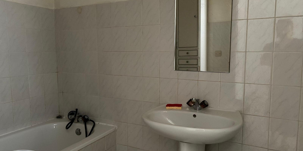 appartement à BORDEAUX (33000)