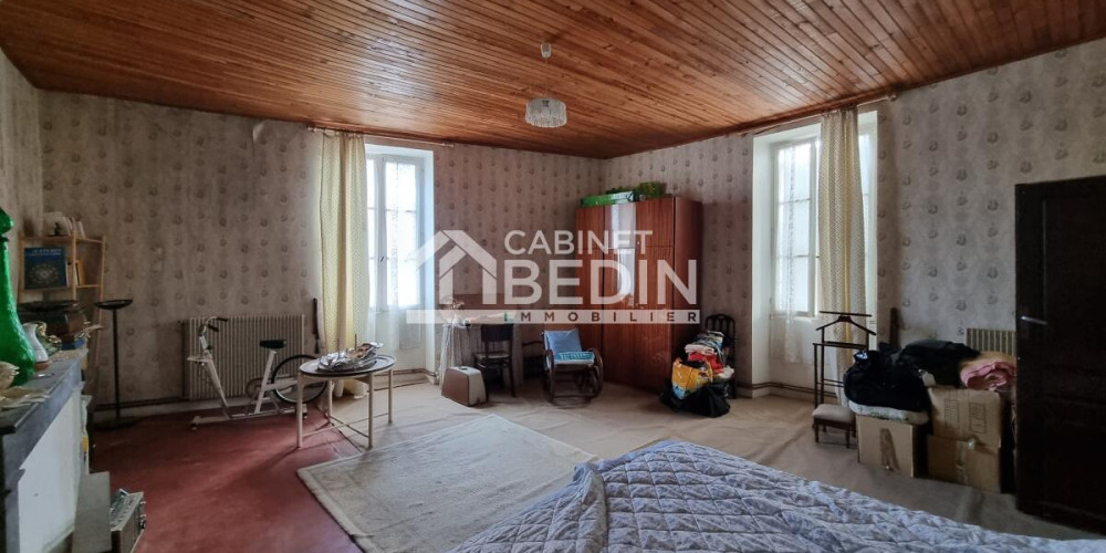 maison à PUJOLS SUR CIRON (33210)