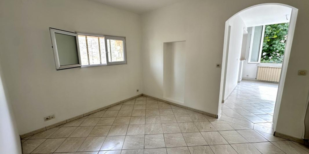 appartement à BORDEAUX (33800)