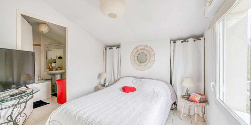 appartement à CADAUJAC (33140)