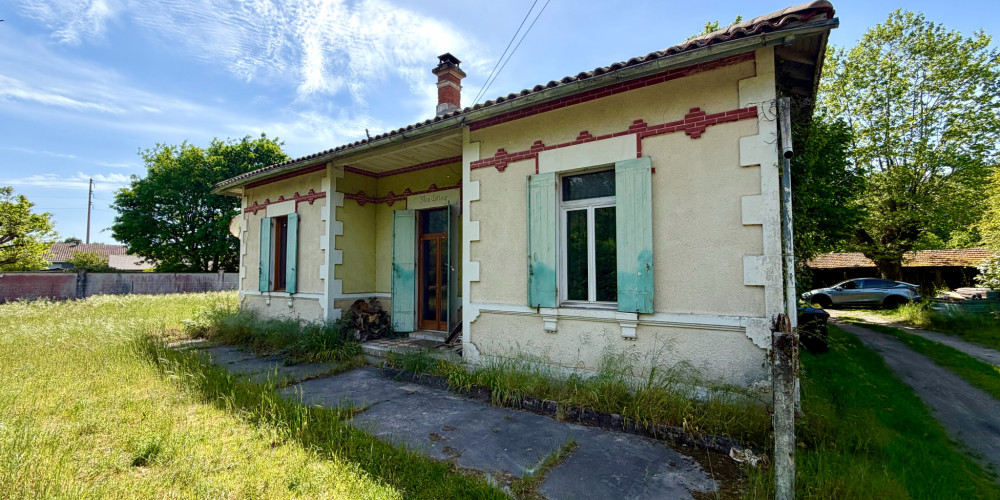 maison à ARES (33740)