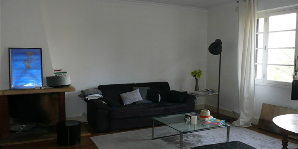 appartement à BORDEAUX (33200)