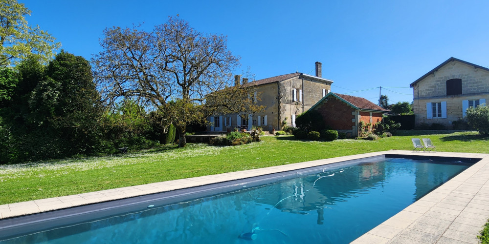 maison à GAURIAC (33710)