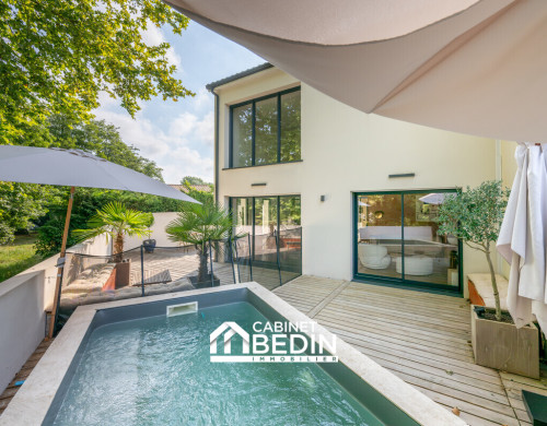 maison  PESSAC
