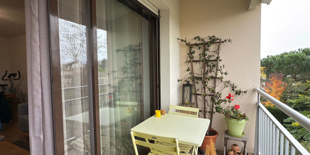 appartement à BORDEAUX (33200)