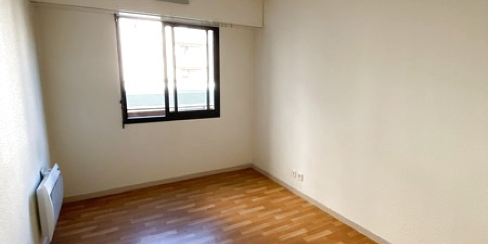 appartement à BORDEAUX (33000)