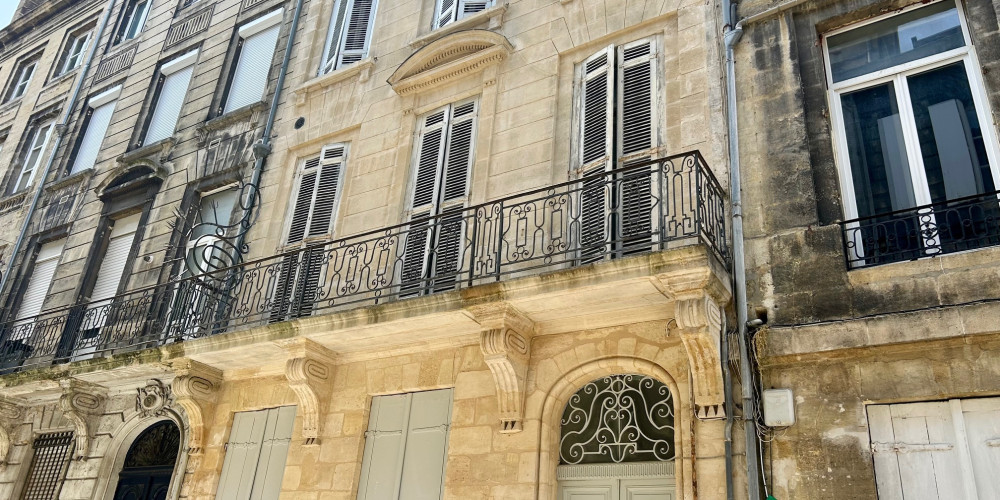 appartement à BORDEAUX (33000)