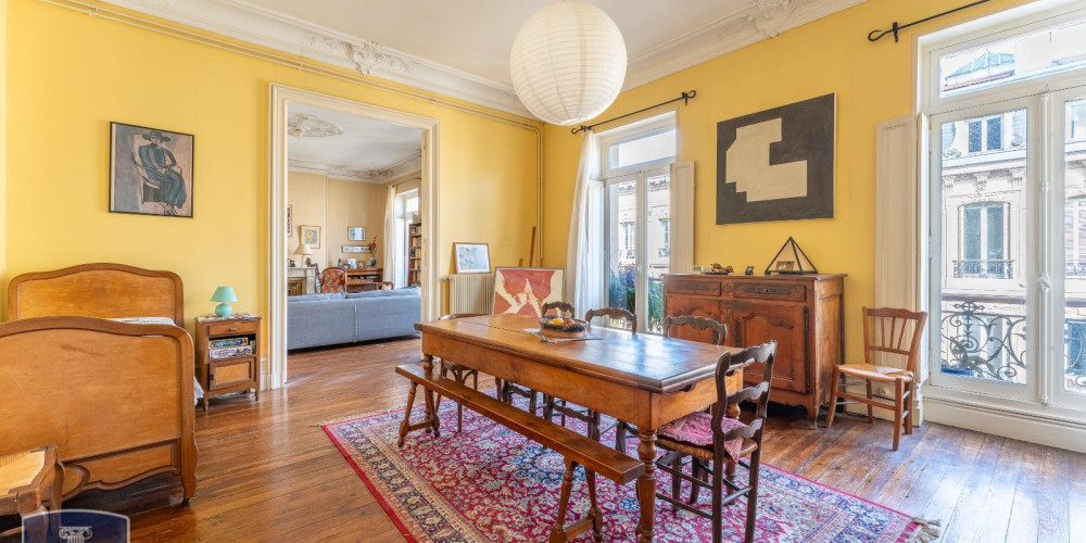 appartement à BORDEAUX (33000)