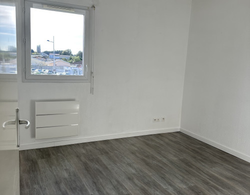 appartement  LE HAILLAN