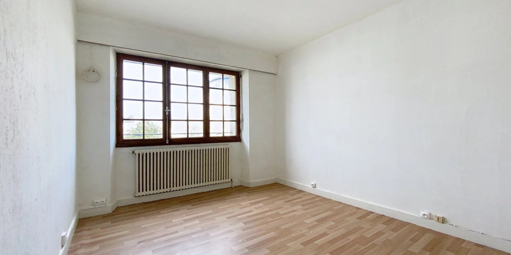 appartement à STE FOY LA GRANDE (33220)