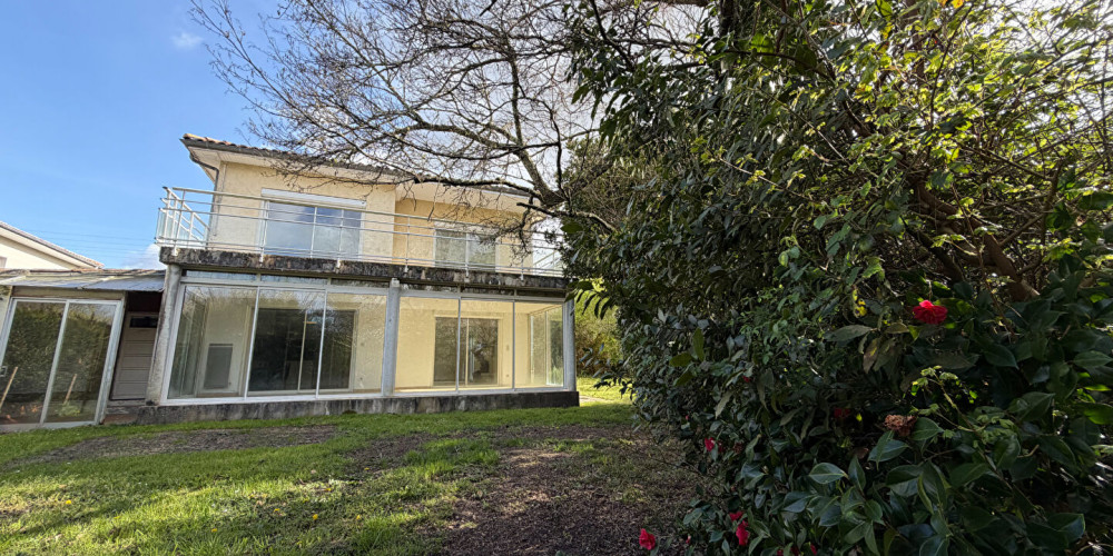 maison à ST MEDARD EN JALLES (33160)