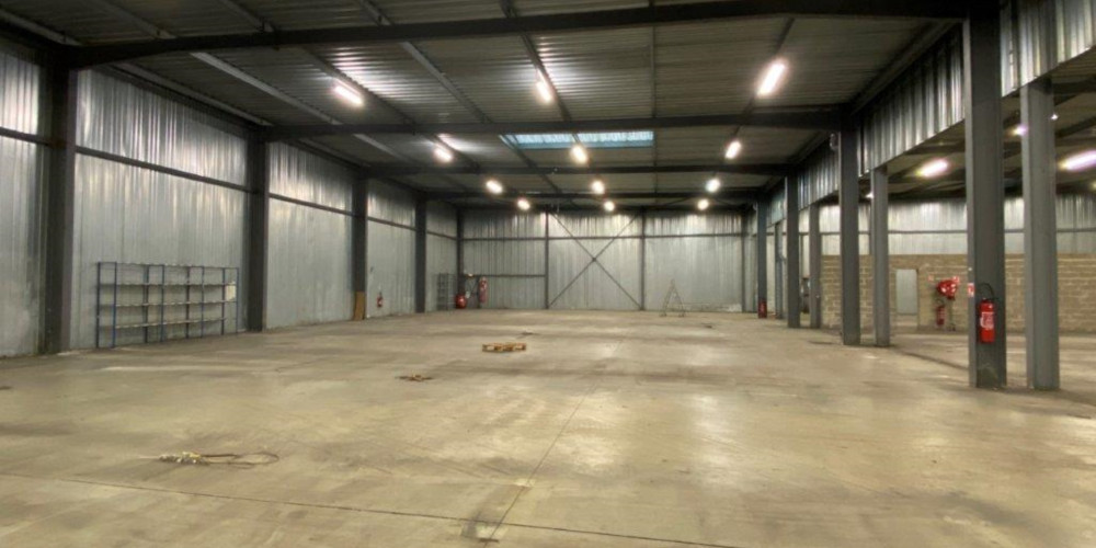 local industriel à BLANQUEFORT (33290)