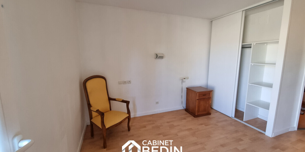 appartement à LA BREDE (33650)