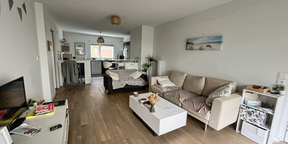 appartement à BORDEAUX (33300)