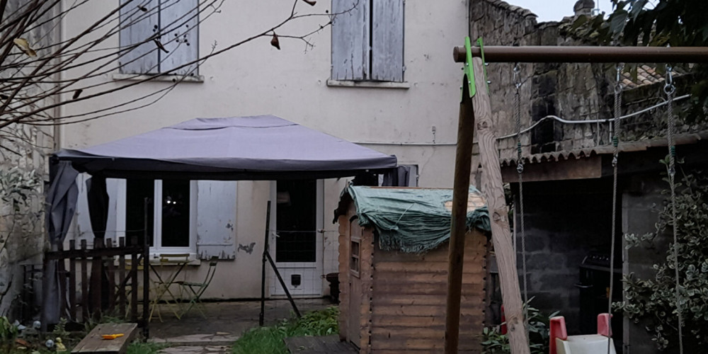 maison à CASTILLON LA BATAILLE (33350)