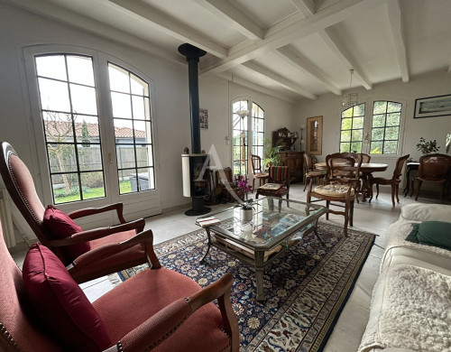 maison  LE TAILLAN MEDOC