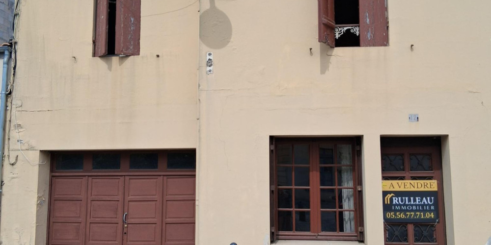 maison à AMBARES ET LAGRAVE (33440)