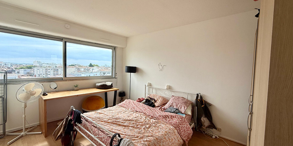 appartement à BORDEAUX (33000)