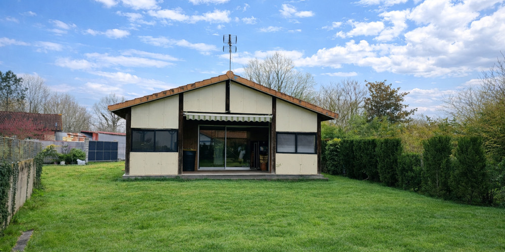 maison à LE TUZAN (33125)