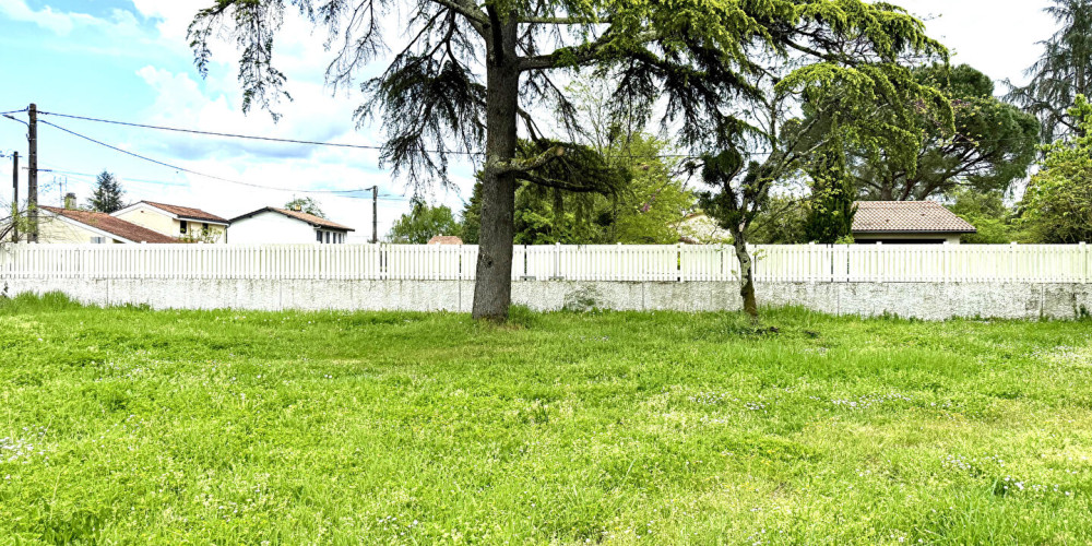 terrain à LIBOURNE (33500)