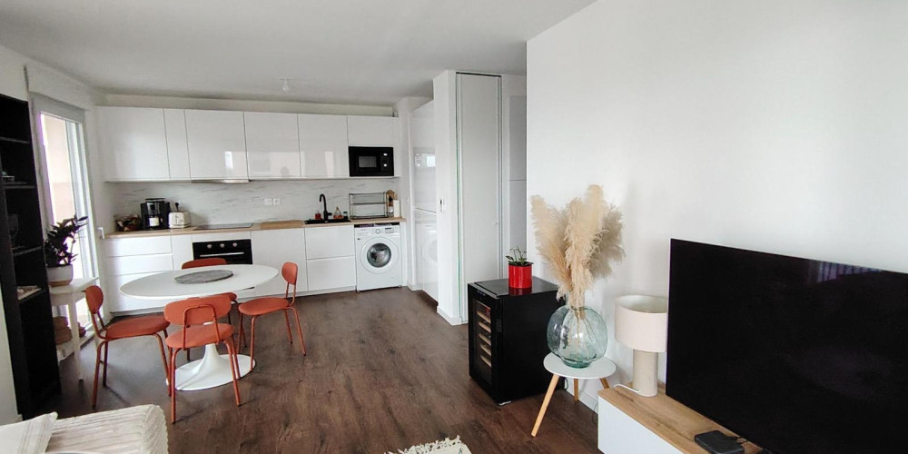 appartement à BORDEAUX (33800)