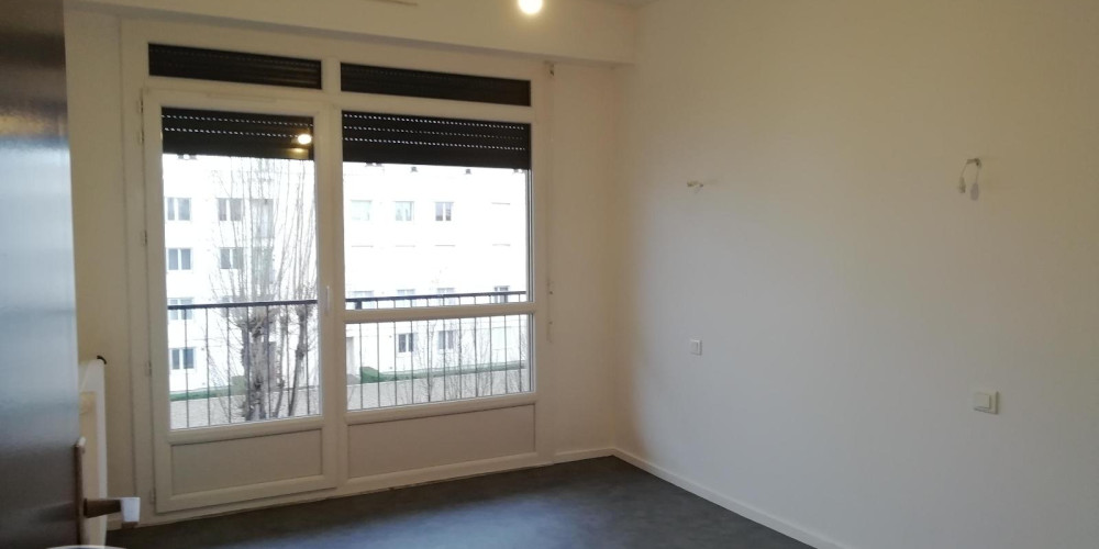 appartement à BORDEAUX (33200)