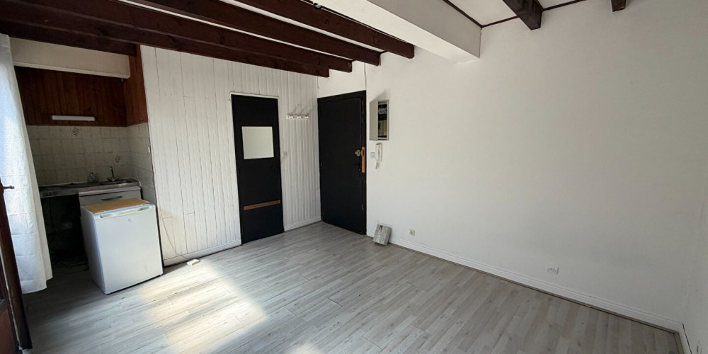 appartement à BORDEAUX (33000)