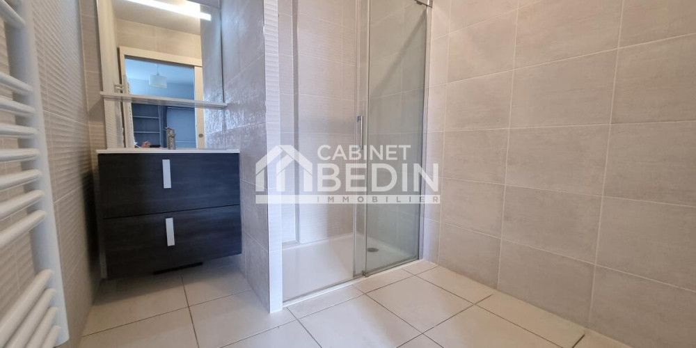appartement à BORDEAUX (33000)