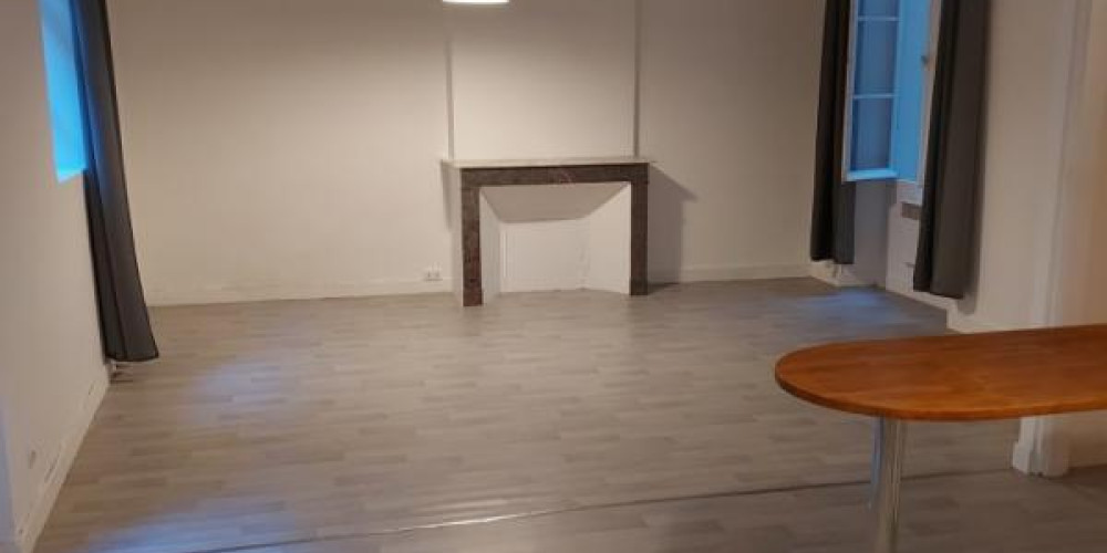 appartement à BORDEAUX (33000)