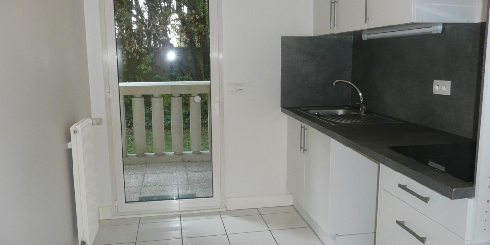 appartement à BORDEAUX (33200)