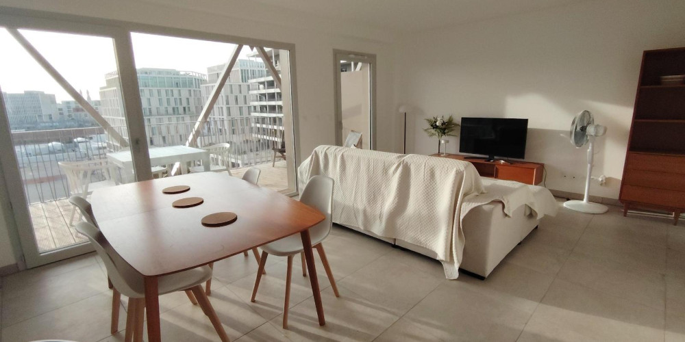 appartement à BORDEAUX (33800)