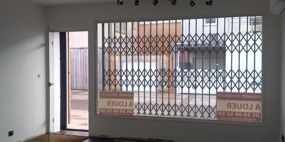 local commercial à ANDERNOS LES BAINS (33510)